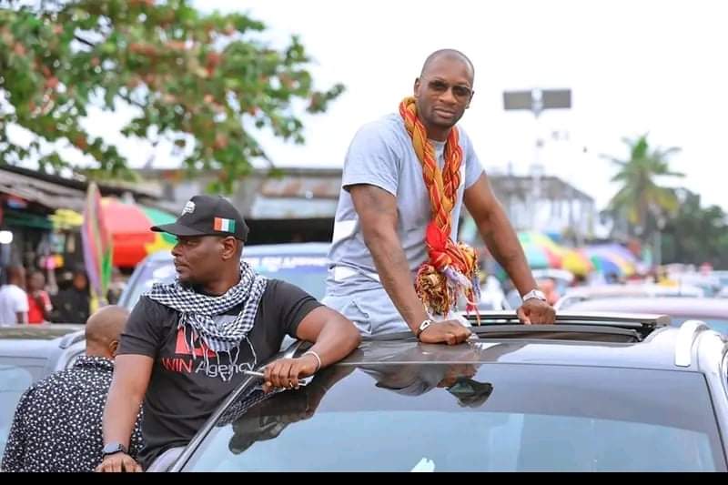 image Singula à Moroni:  L'artiste promet de chanter avec le cœur 